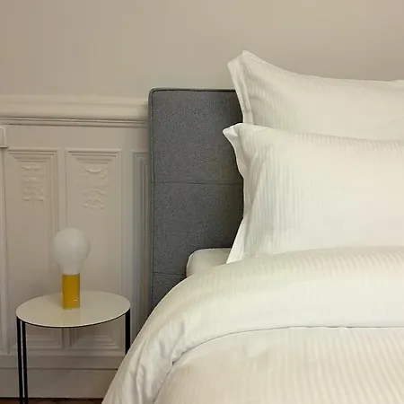 La Demeure Saint Sauveur 3* Кан