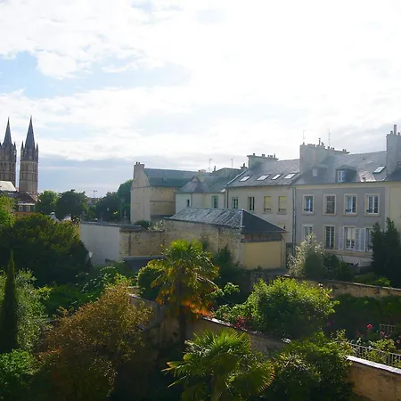 Bed and breakfast La Demeure Saint Sauveur