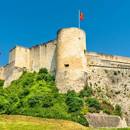 La Demeure Saint Sauveur 住宿加早餐酒店 3*