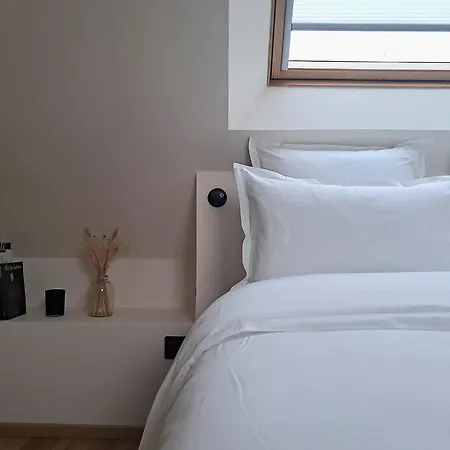 La Demeure Saint Sauveur Bed and breakfast 3*