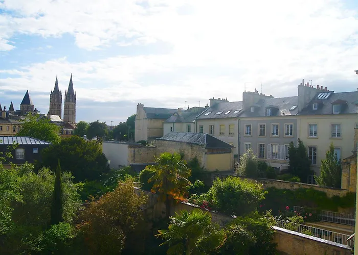 住宿加早餐酒店 La Demeure Saint Sauveur