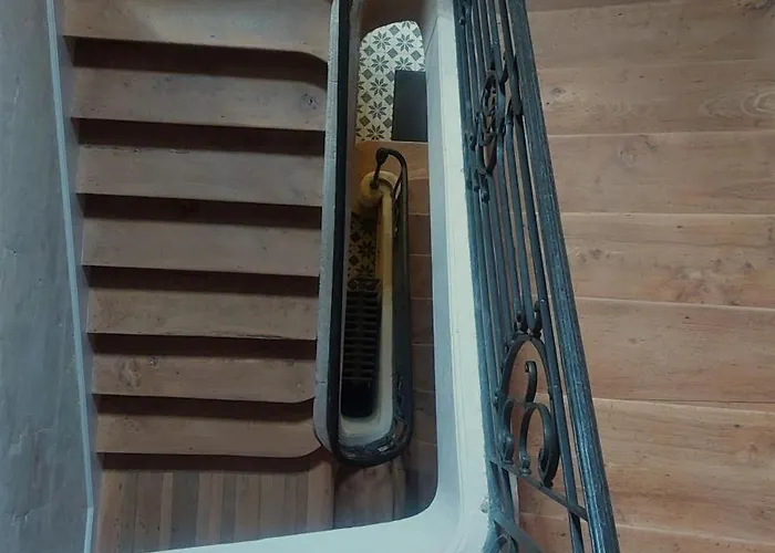 La Demeure Saint Sauveur 3* 凯恩